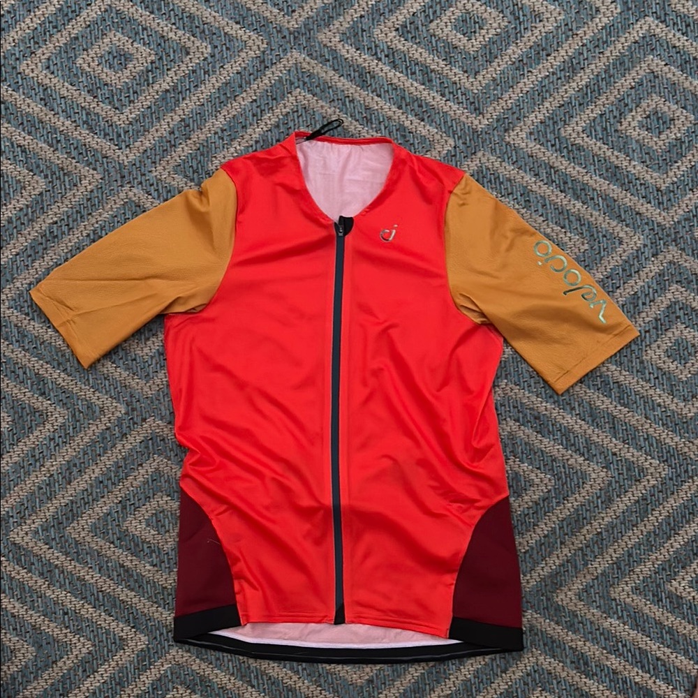 Women’s Veloccio cycling jersey